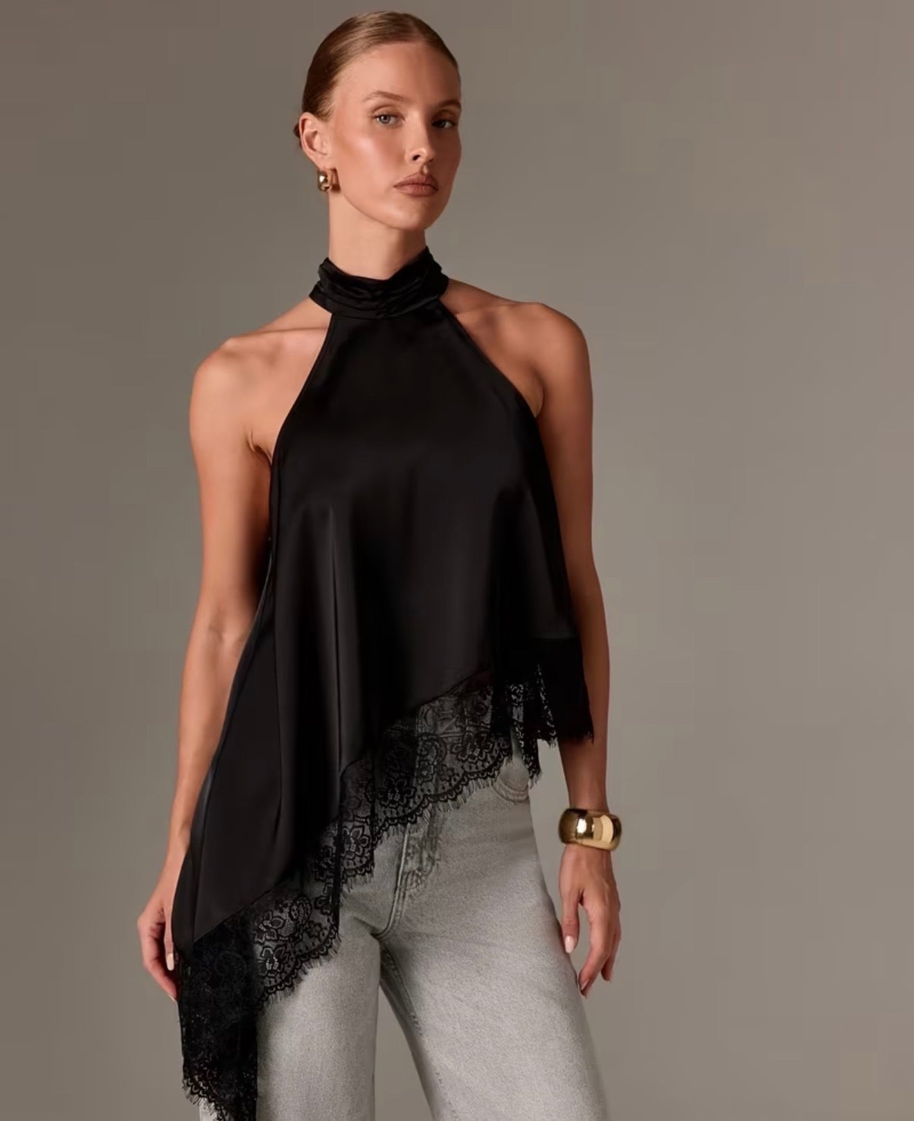 BLUSA ASIMÉTRICA ENCAJE